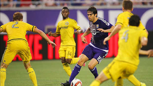 kaka-double-nutmeg-vs.-crew.jpg